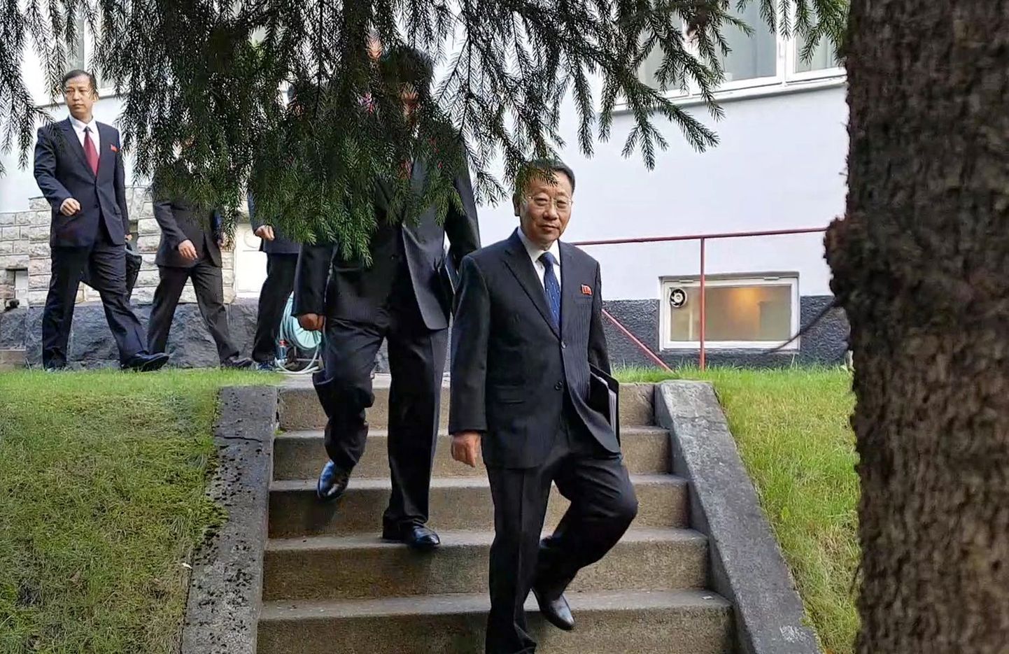 Põhja-Korea delegatsioon eesotsas Kim Myong-giliga.