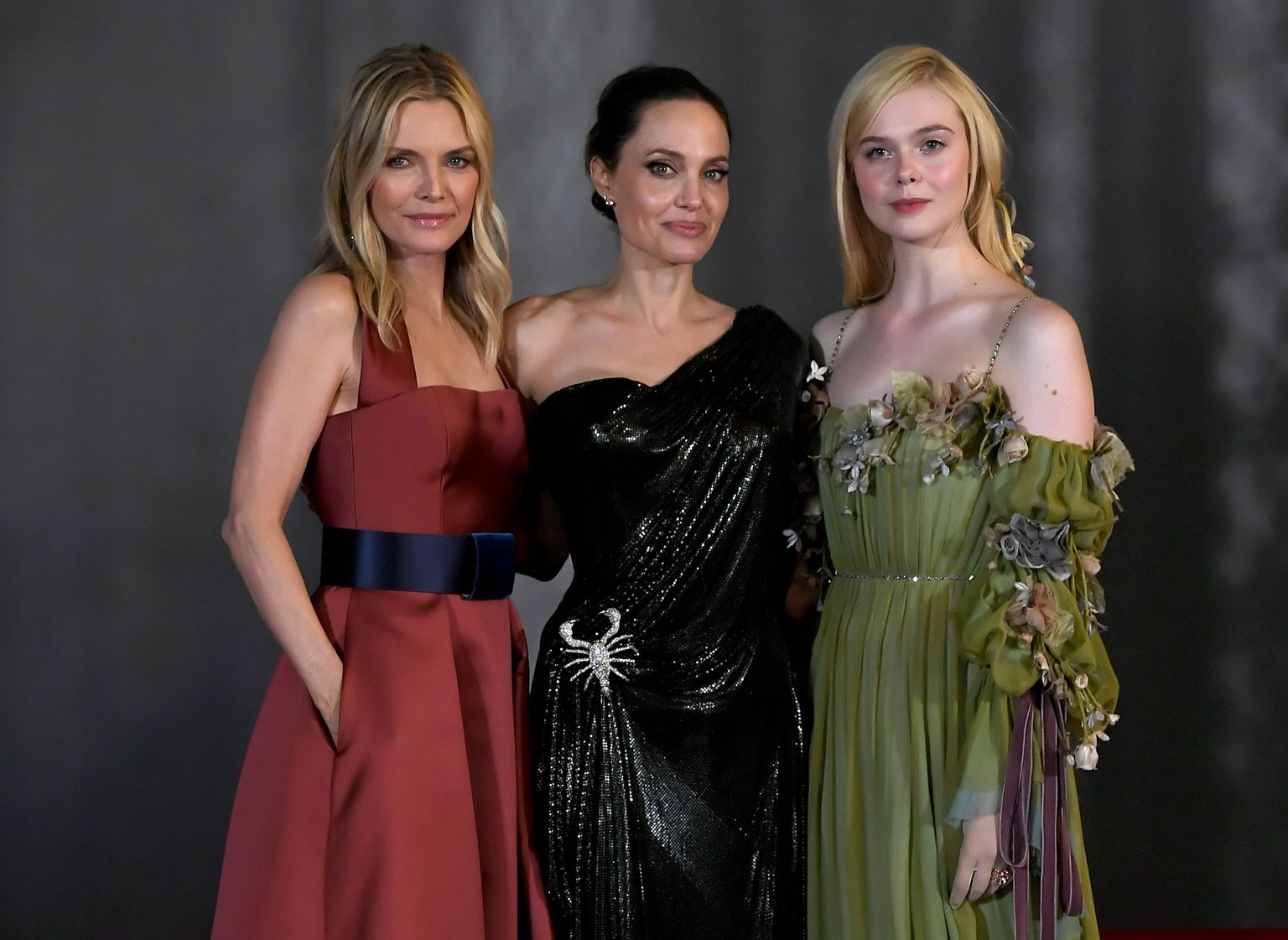 Michelle Pfeiffer, Angelina Jolie ja Elle Fanning uue filmi "Maleficent: Mistress Of Evil" esilinastusel. Los Angeles, 30. september 2019.