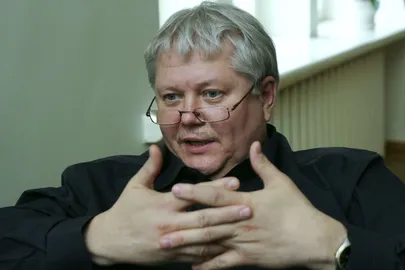 Rein Lang.