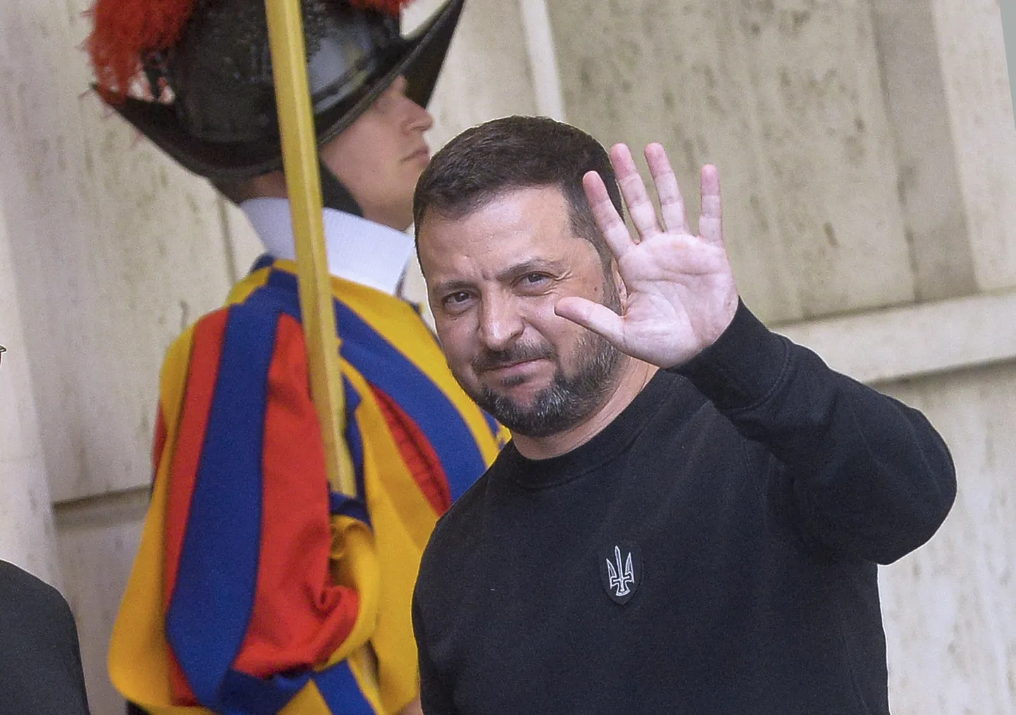 Президент Украины Зеленский прибыл в Германию