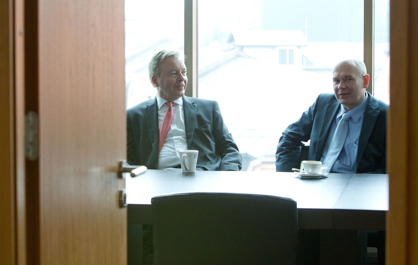 Trigoni juht Joakim Helenius (vasakul) ja Ingmani investeerimisfirma juht Peter Ingman kolm aastat tagasi, kui Ingman alustas Trigoni piimandusärisse investeerimist.
