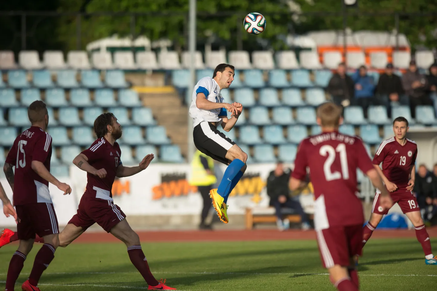 Eesti jalgpallikoondis pidi Balti turniiri poolfinaalis tunnistama peanltiseeria järel Läti 4:2 paremust.