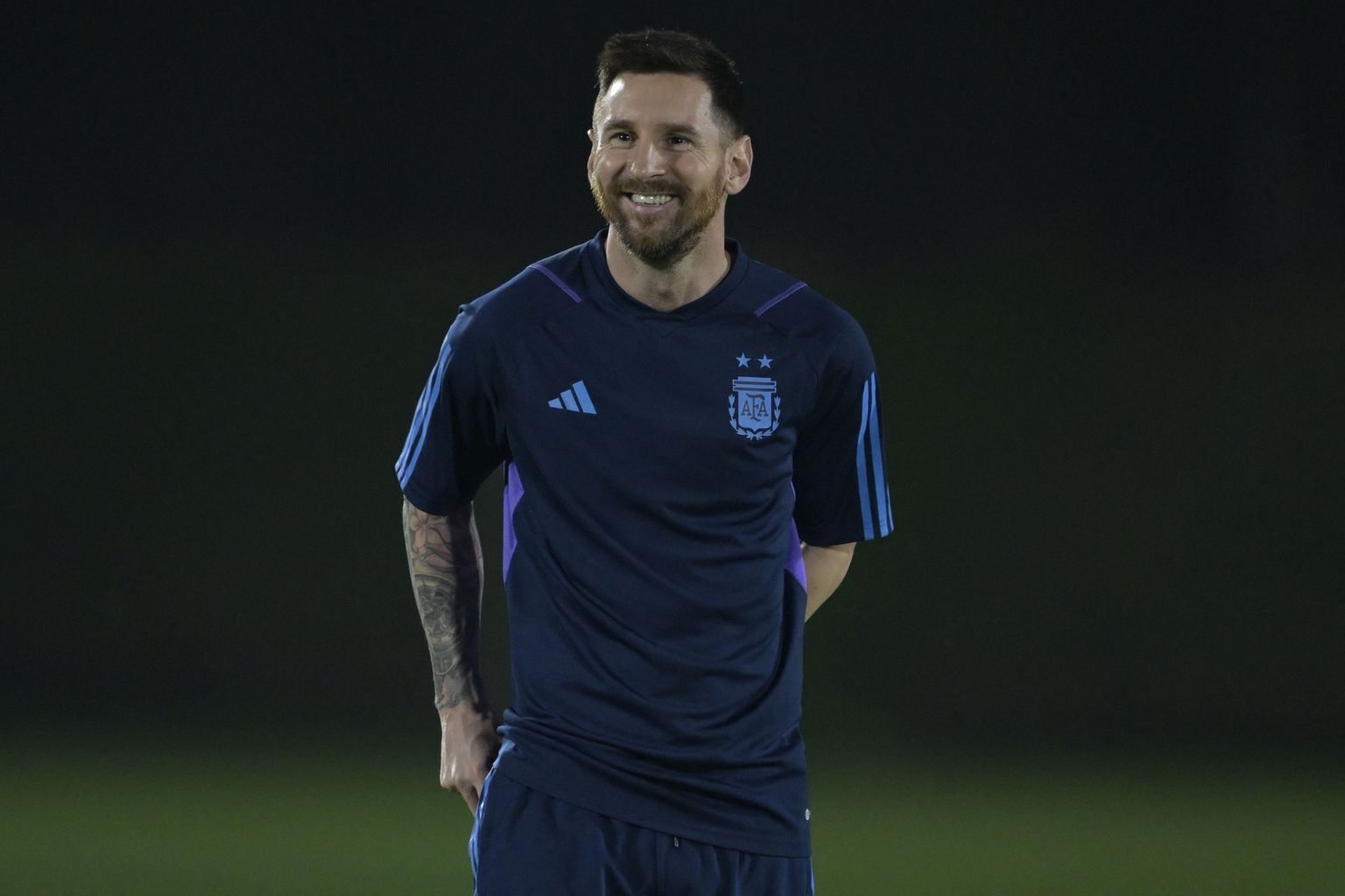 Argentina ründaja Lionel Messi 29. novembril 2022 Katari MM-il Doha ülikooli staadionil treeningul