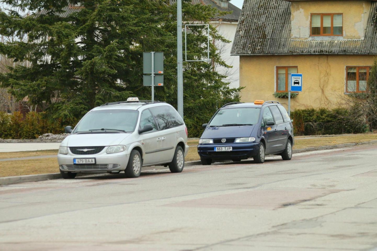 Lõuna-Eesti taksojuhtidel on tellimusi harvaks jäänud ja ühe põhjusena näevad nad selle taga elukalliduse tõusu. Pilt on
illustreeriv.
