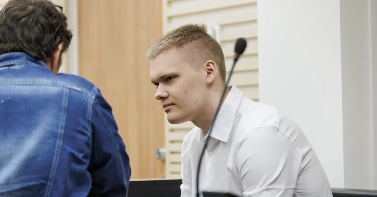 Möödunud aastal mõisteti Mark Jakob Jakson 12 aastaks trellide taha, seda eakaaslase jõhkra pussitamise eest. Nüüd jõudis aga «Kuuuurijani» vihje, et noormees o