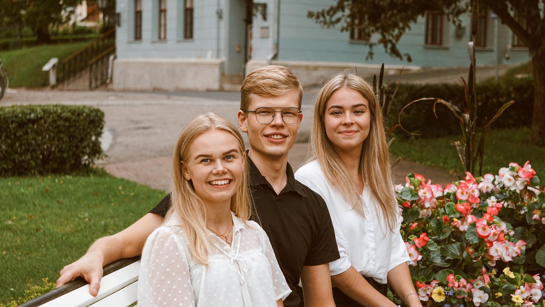 Teele Kanarbik, Renar Kihho, Anette-Mai Pirk-Birk, Tartu Ülikooli üliõpilasesinduse juhatus.