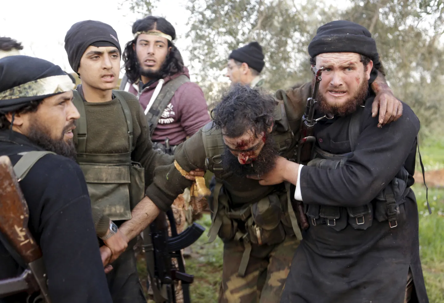 Rühmituse Ahrar al-Shami võitlejate hinnangul tuleb vaherahu kasuks vaid Süüria režiimile.