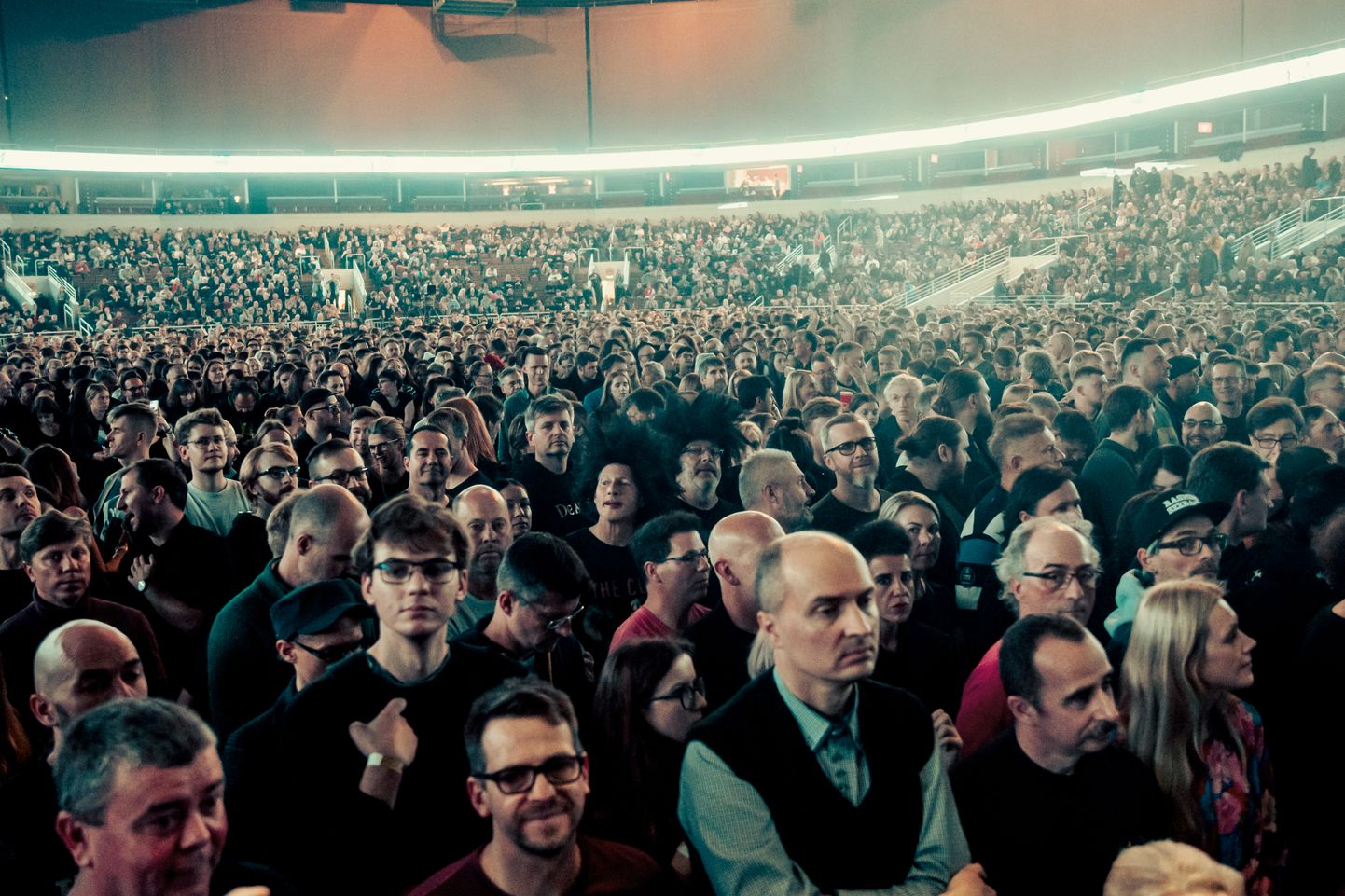 Зрители на концерте группы The Cure в Риге