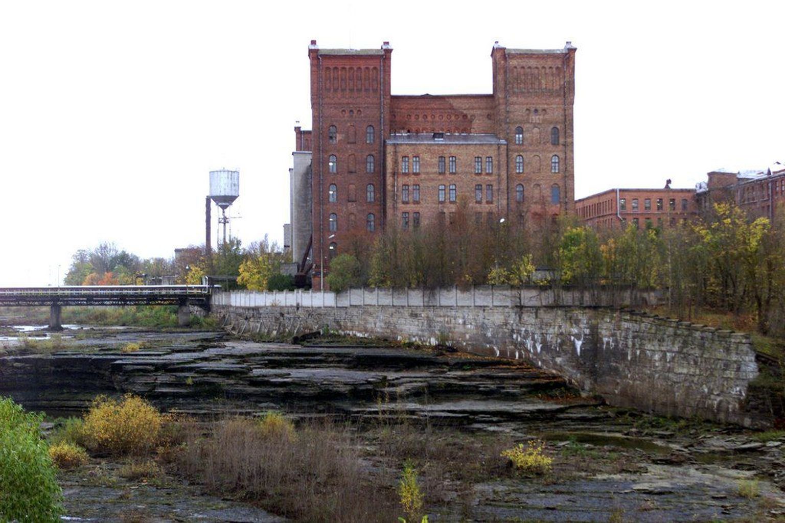 Narva Kreenholm.