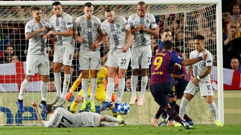 Video: Interi poolkaitsja geniaalne kaitsetöö Barcelona vastu pani Twitteri kihama ja rõõmustas Messitki