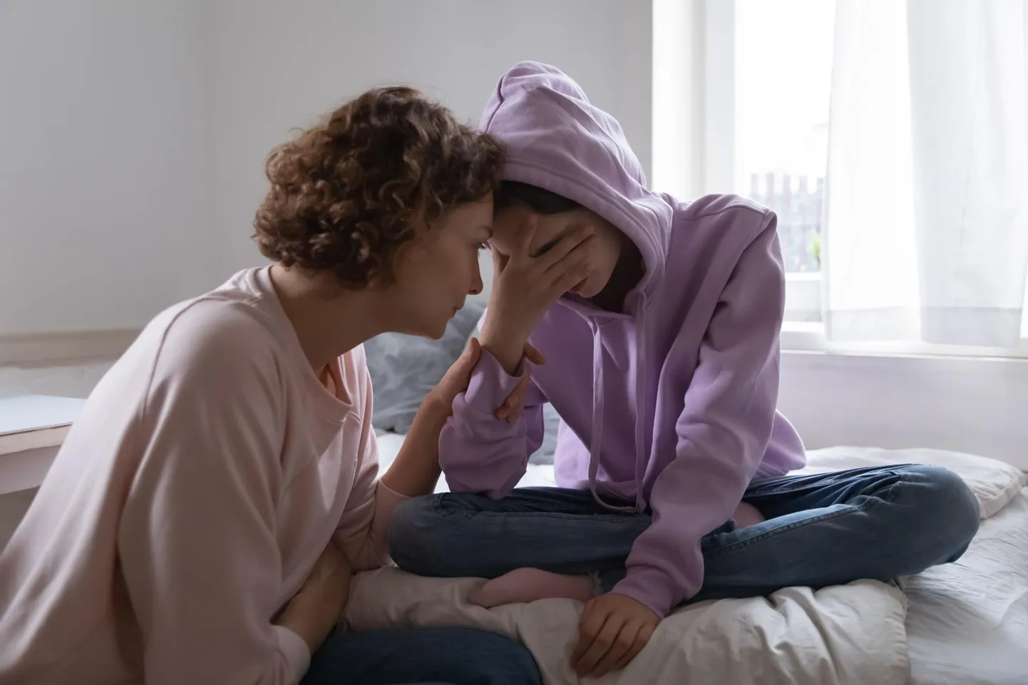 Kliinilise psühholoogi Mirjam Ooli sõnul on kogu maailmas viiteid sellele, et inimesed on viimase aasta jooksul kogenud suuremat ärevust ja pinget ning rohkematel inimestel on esinenud depressioonile iseloomulikke sümptomeid.