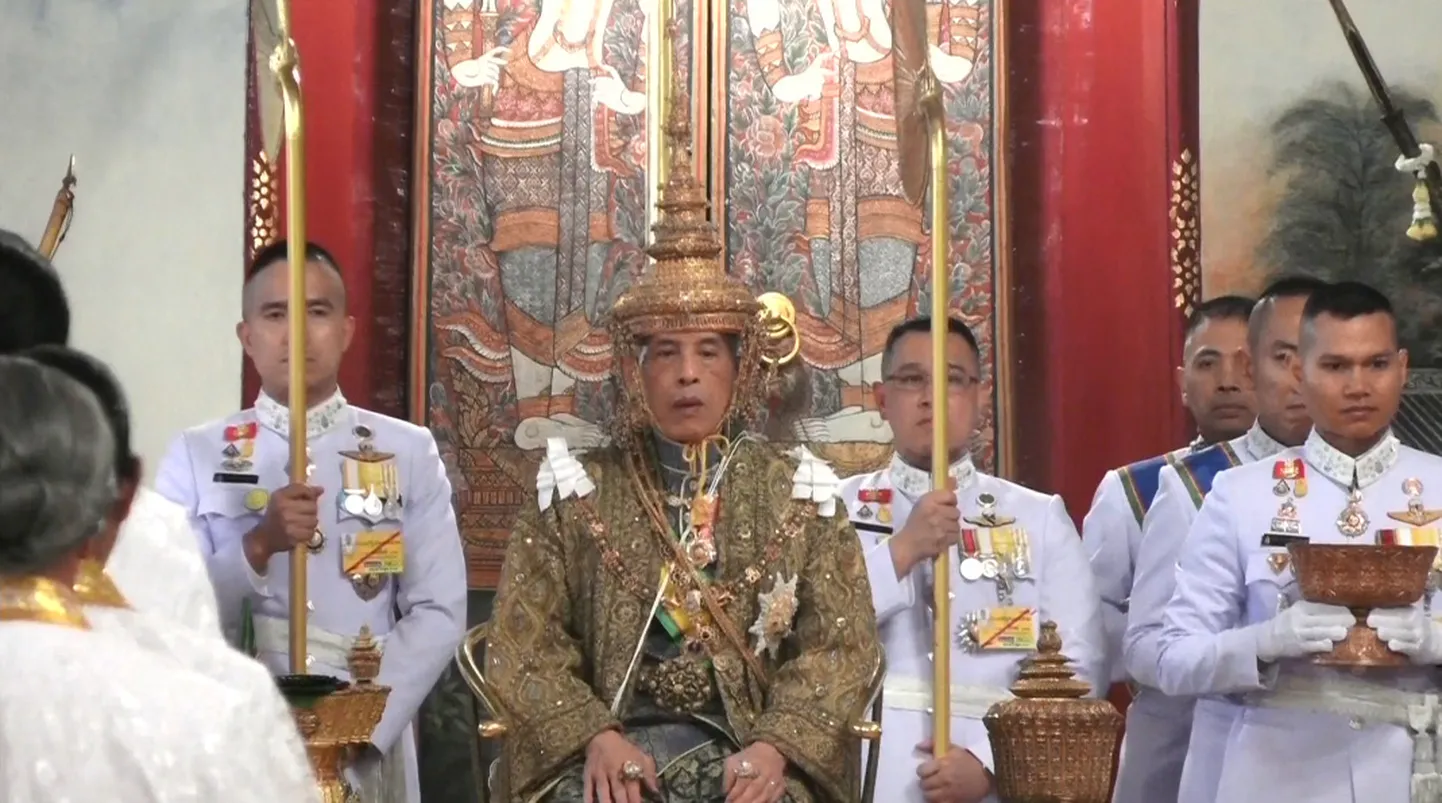 Tai kuningas kroonimisel.