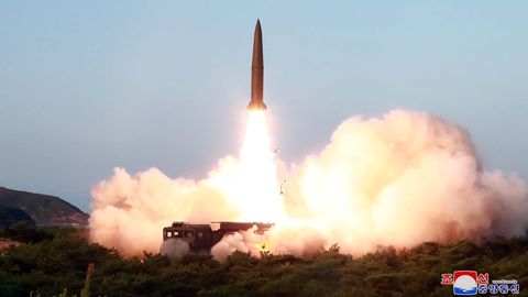 Tundmatud Põhja-Korea raketid võivad olla Iskanderite koopiad