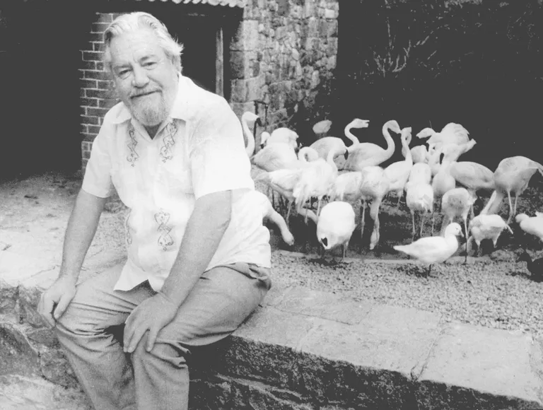 Oma elu jooksul kirjutas Gerald Durrell 37 raamatut, kuid memuaarid jäid tal pooleli. Aasta lõpus, kui Durrell saanuks 100-aastaseks, annab Penguin Random House need siiski välja.