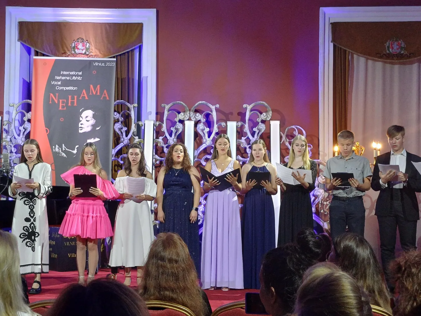 Peale Eesti noorte solistide oli konkursist osavõtjaid ka Lätist, Leedust, Saksamaalt, Poolast ja Iisraelist.