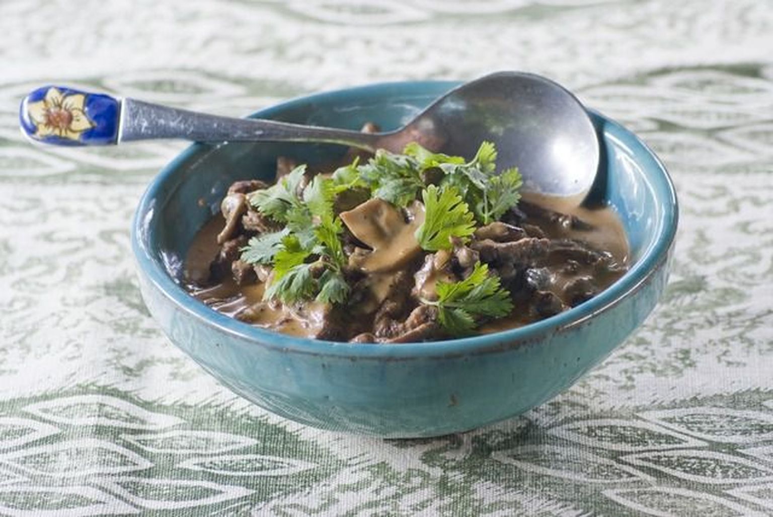 Estronofe ehk böfstroganov Brasiilia moodi