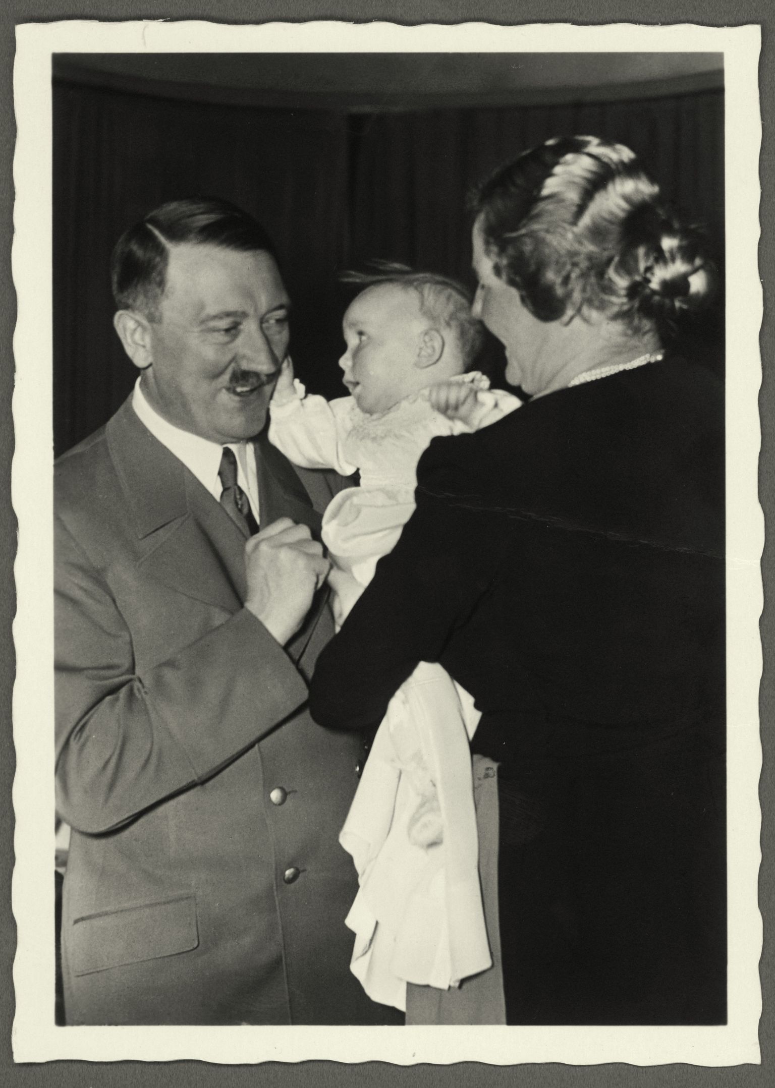 Adolf Hitler ja Edda Göring aastal 1938.