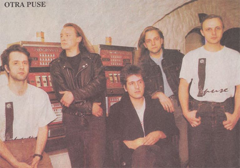 «Otra puse» (1992. gads). No kreisās - A.Grāvers, I.Makstnieks, A.Krēsla, N.Pauniņš, A.Miodle