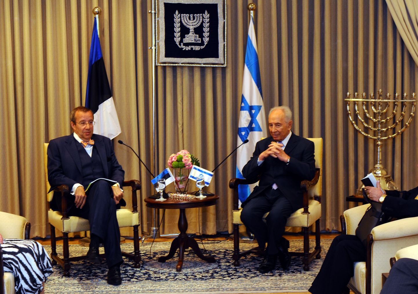 President Ilves kohtus Iisraeli presidendi Peresiga.