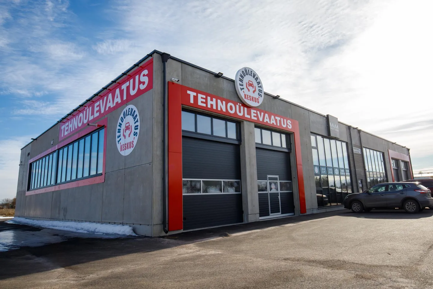 Egesteni uus tehnoülevaatuse punkt Rakvere Põhjakeskuse lähistel.