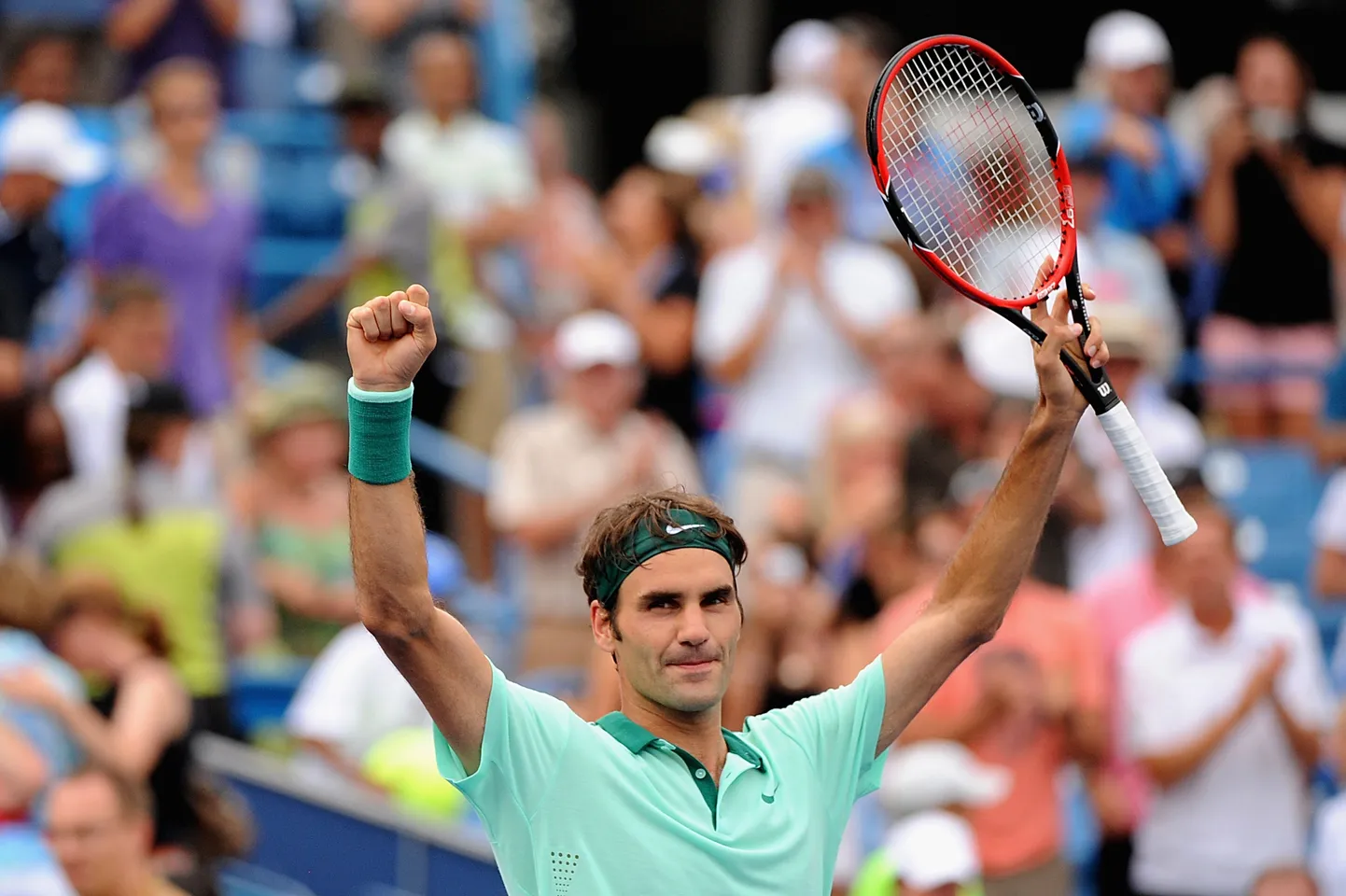 Võidukas Roger Federer.