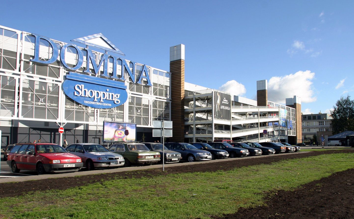 Domina ostukeskus Riias, mis nüüd kuulub eestlaste kinnisvarafondile.