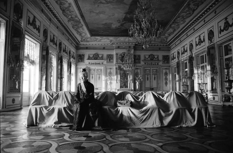 Vene konkursitöö, kunstniku ja filmilavastaja Rustam Khamdamovi «Põhjatu kott» oli festivali üks oodatuim film.