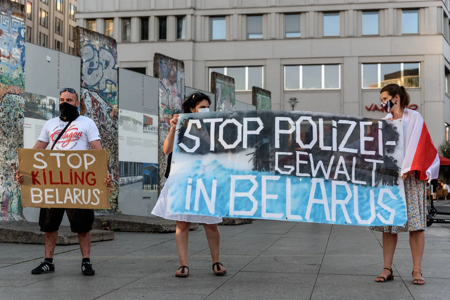Meeleavaldus Valgevenes toimuva vastu (Berliinis).