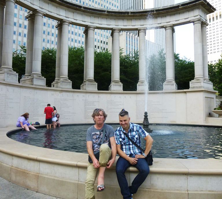 Ar Fredi (Andri Freidenfeldu) Čikāgā, Millenium parkā 