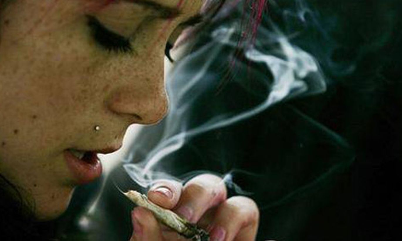 подростки и курение спайса