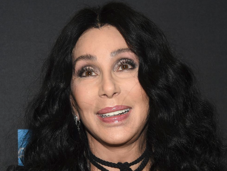 72-aastane Cher New Yorgis. 2018.