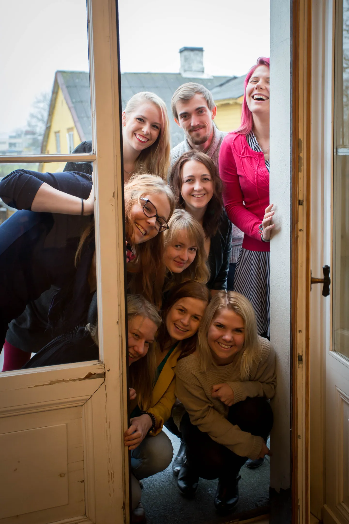 Kultuuridessandi korraldajatele on festival interaktiivne õpe, milles harjutatakse koostööd nii näitlejate kui ka tantsijatega. Korraldusmeeskonna liikmed (ülevalt) Eleri Helimets, Alar Alp, Liisa Liksor, Anna-Liisa Zirkel (keskelt vasakult), Daisy Estam, Jaana Hinno ja Lilian Hütti (vasakult alumisest reast), Marta Toomla ja Marta Arula.