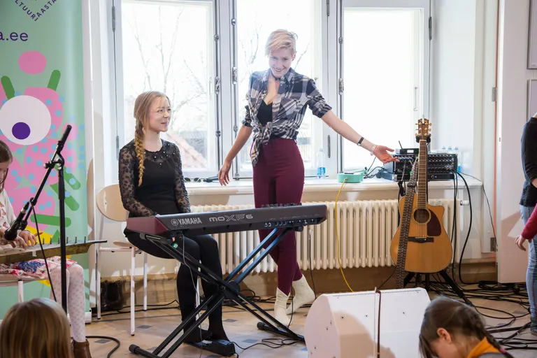 TMW 2017: Lasteprogramm Eesti Lastekirjanduse Keskuses. Pille Piir ja Lepatriinu