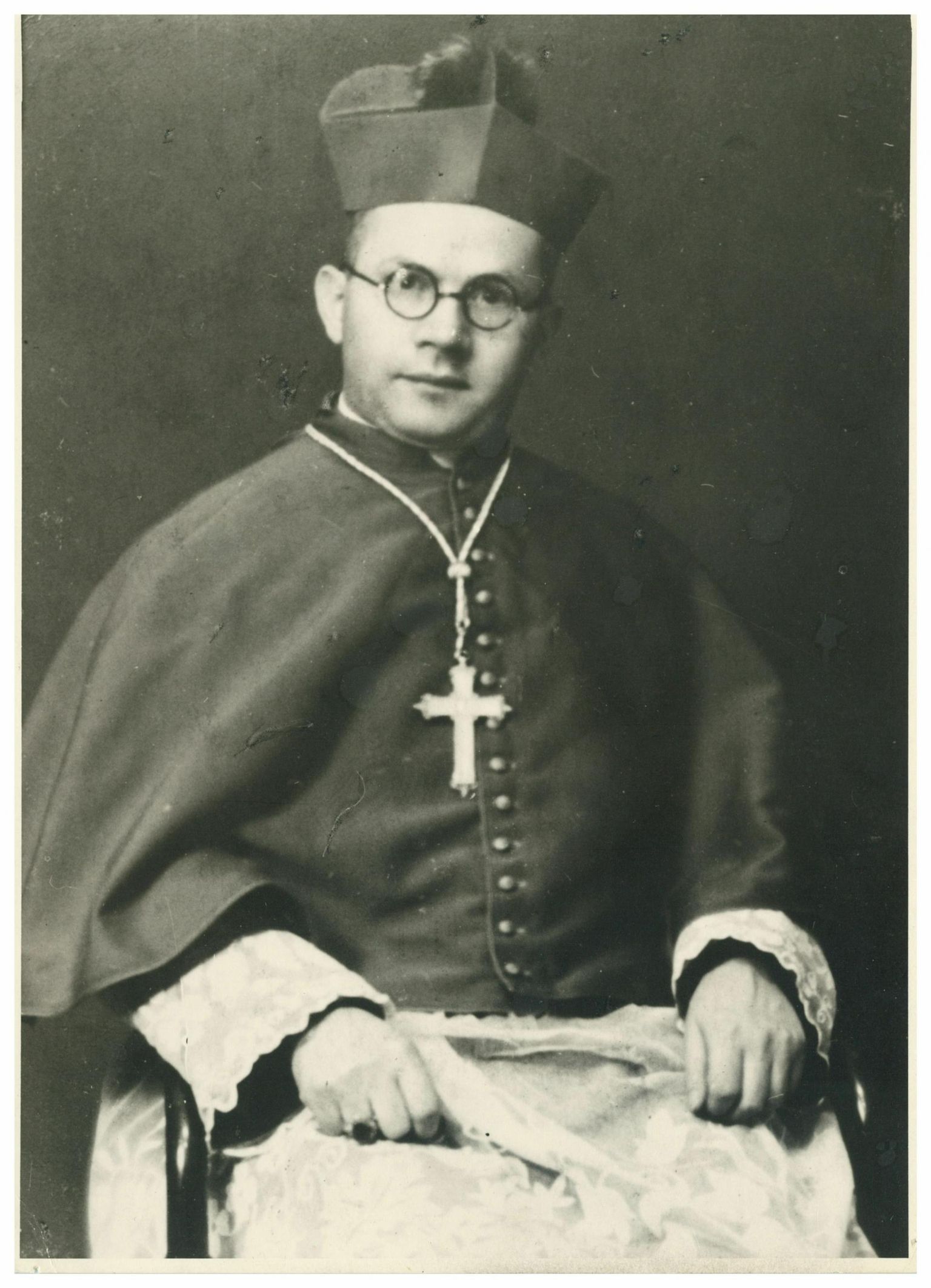 Eduard Profittlich oli Eesti esimene reformatsioonijärgne katoliku piiskop.

 