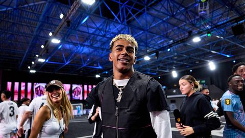 Võluv Itaalia sisulooja sattus vutimaailma 18-aastase staari Lamine Yamali armukolmnurka