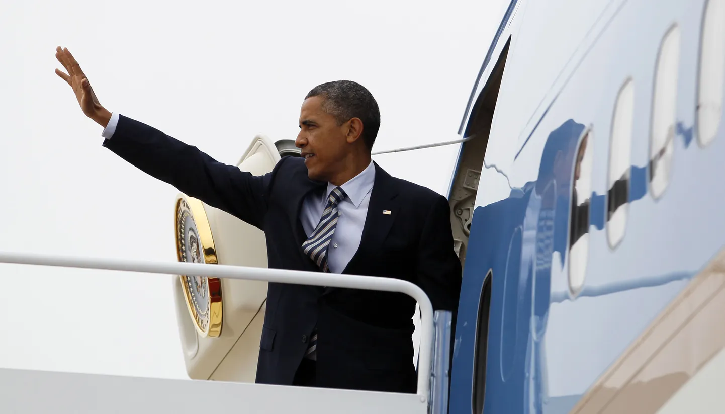 Obama 1. juunil Andrewsi õhuvägede baasis