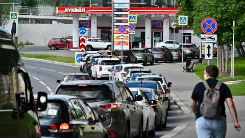 Ukraina droonirünnakute tõttu on Venemaal bensiinihind aastaga ligi 20 protsenti tõusnud