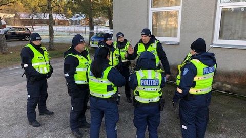 Politseinikud käisid Pärnumaal 622 ukse taga