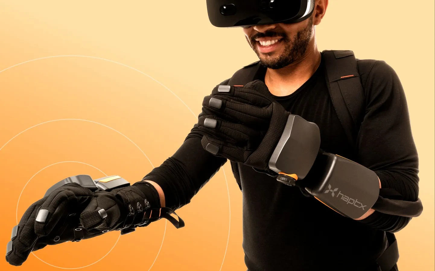 Virtuaalmaailma aitaks veelgi paremini sisse elada puutekindad, millega tunnetab puudutusi ja pindu. USA firma HaptX pakubki nüüd neid, kuid enam kui kümme aastat tagasi leiutati sellised ka Eestis.