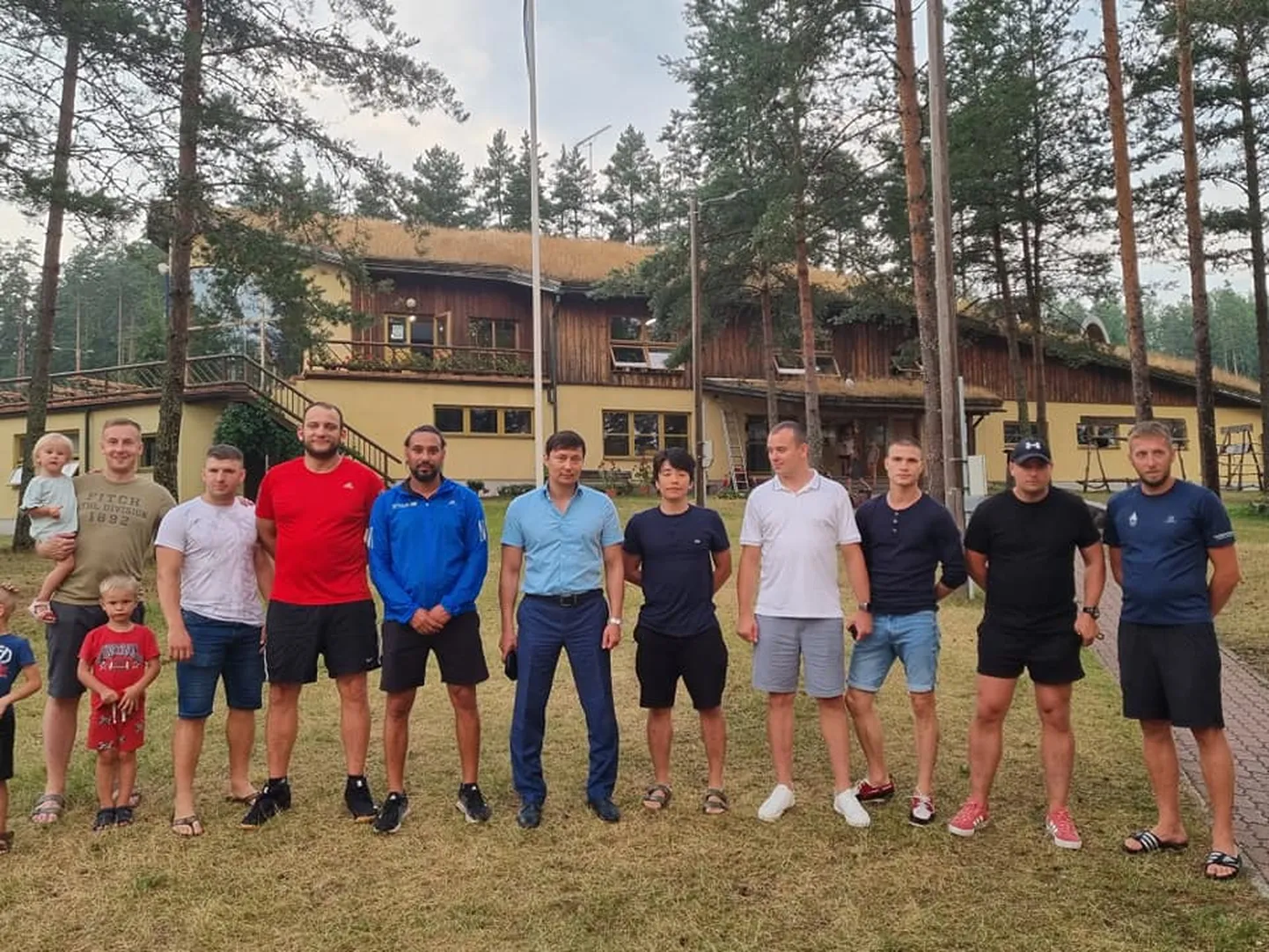 Taekwondo laager Valgehobusemäel.
