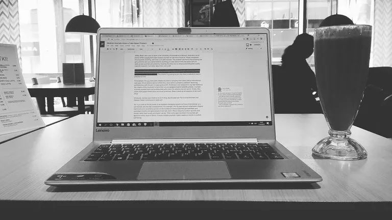 Olin uhke, et palusin endale suhkrupakikeseta kohvi ja kõrreta smuutit.