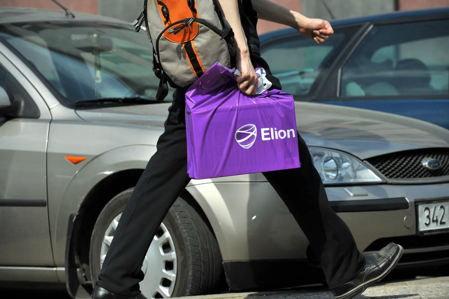 Elioni logo.