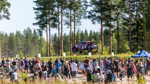 Jaspar Vaher tuli Soome ralli avakatse turvaliselt läbi