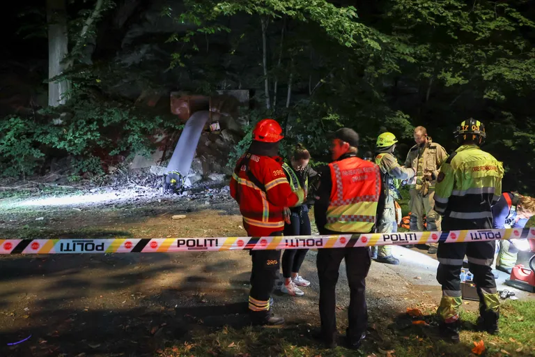 Norra päästetöötajad Oslos punkri juures, kus pidutsenud noored said vingugaasimürgsituse