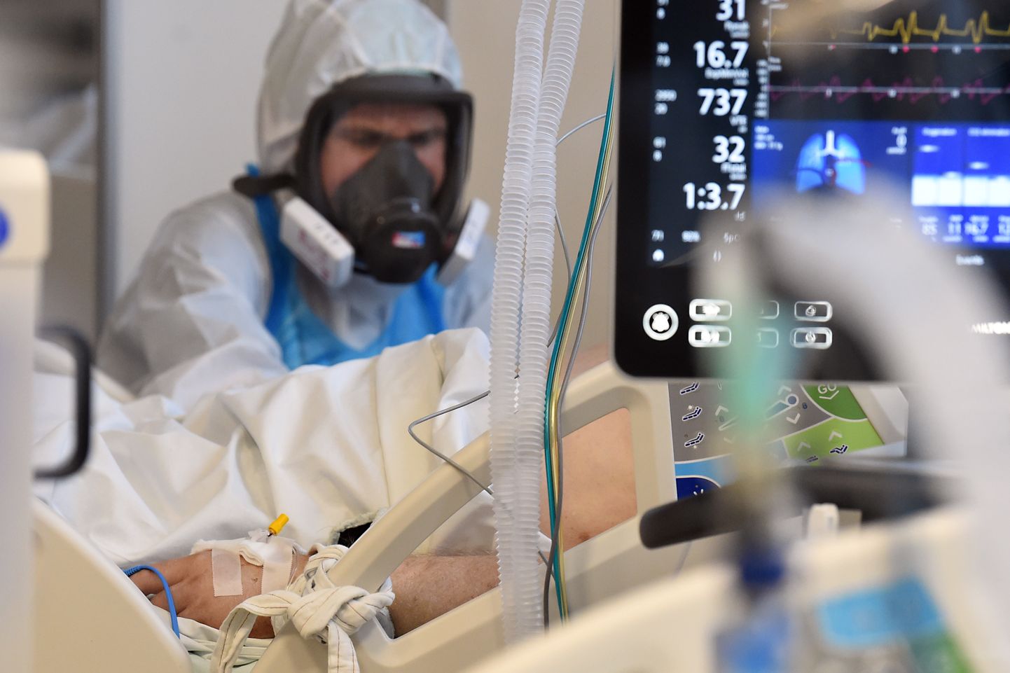 Rīgas Austrumu klīniskās universitātes slimnīcas stacionāra "Gaiļezers" Toksikoloģijas un sepses klīnika, kurā ārstē ar Covid-19 saslimušos pacientus. Ilustratīvs foto.