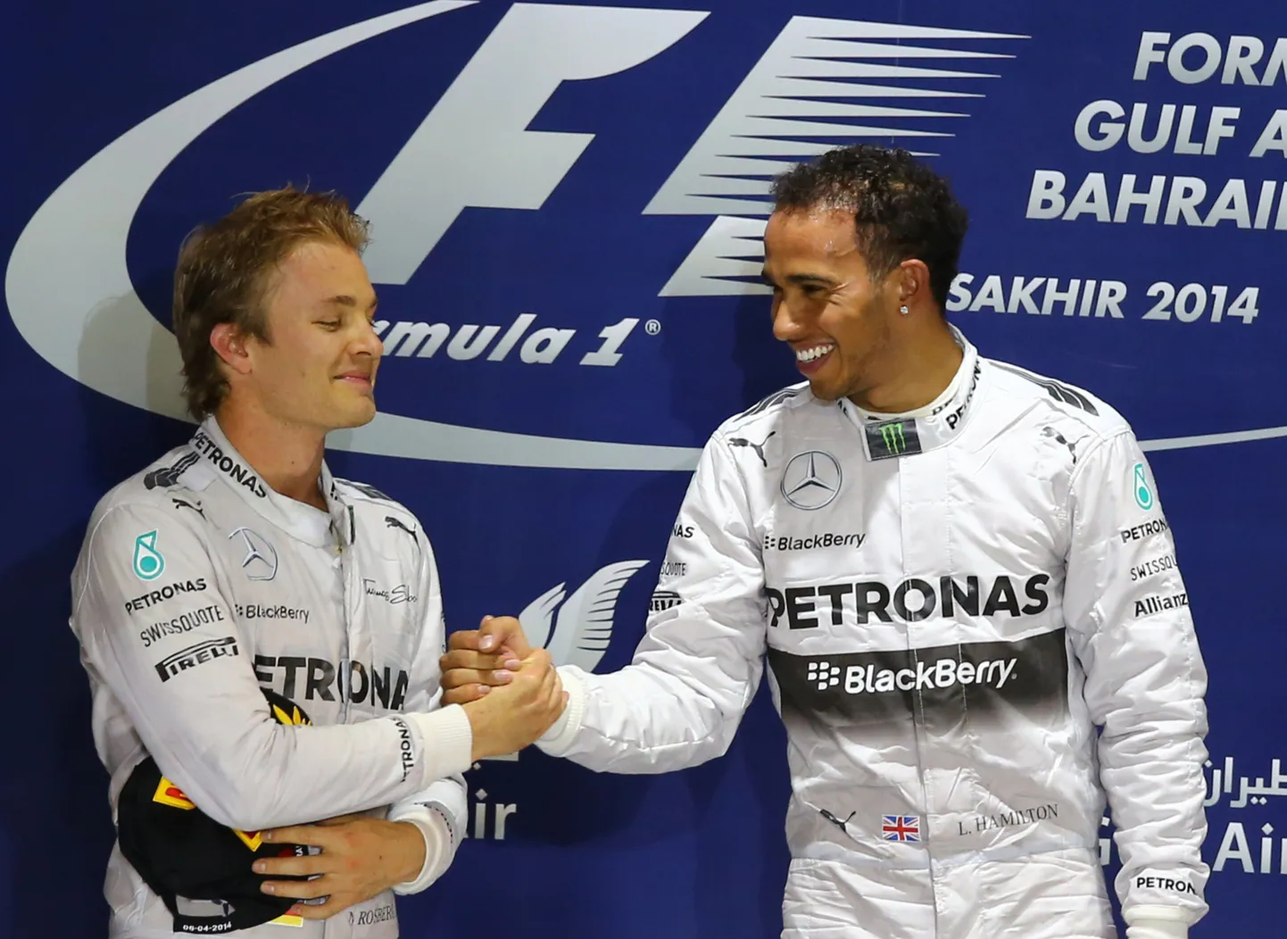 Nico Rosberg (vasakul) ja Lewis Hamilton.