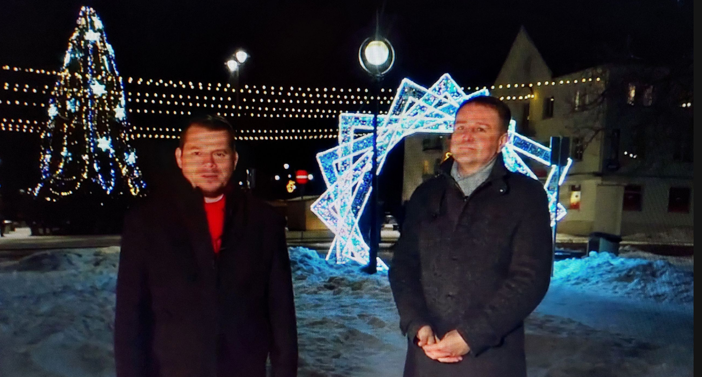 Скриншот предрождественского видеопоздравления кохтла-ярвеских городских руководителей, производство по которому ведет комиссия по надзору за финансированием партий.