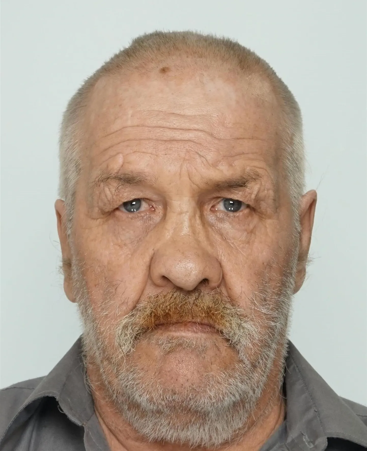 Полиция просит помощи в поисках 70-летнего Эдуарда, который утром 31 декабря покинул свой дом в Кохтла-Ярве.