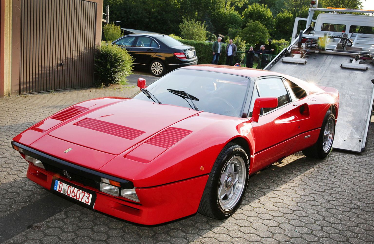 Ferrari 288 GTO. Selle auto edasiarendus Evoluzione võinuks jõuda autoralli MM-sarja B-rühma, kui viimane poleks surmavate avariide tõttu ära keelustatud.