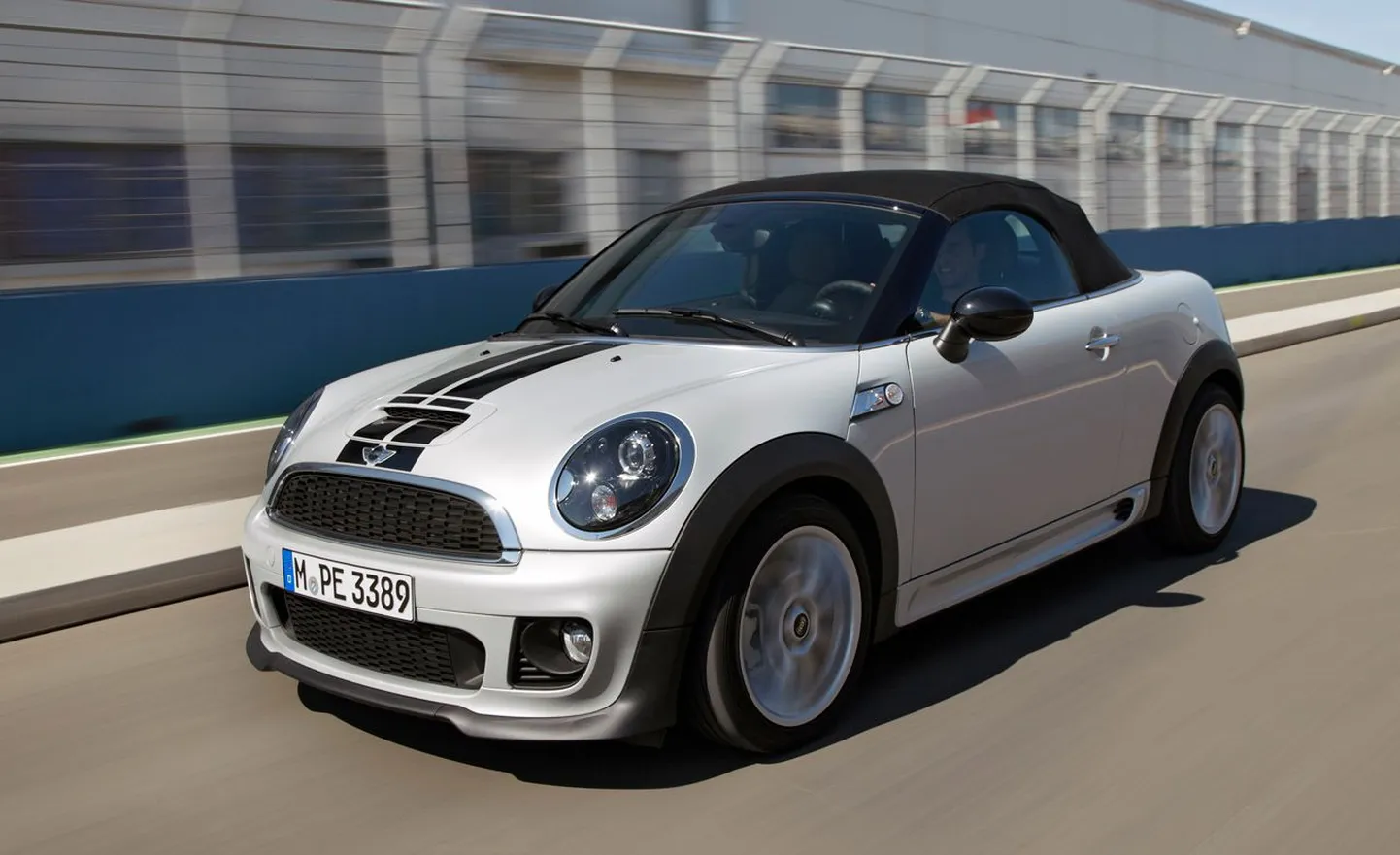Mini Roadster.